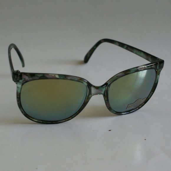 NWT True Vintage Schoolboy style crystal marble multi-color frame sunglasses main image 5